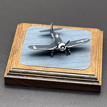 Load image into Gallery viewer, Simple|BASE 1:144 US Navy Wooden Carrier Deck Display Base