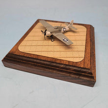 Load image into Gallery viewer, Simple|BASE 1:144 US Navy Wooden Carrier Deck Display Base