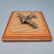 Load image into Gallery viewer, Simple|BASE 1:144 US Navy Wooden Carrier Deck Display Base