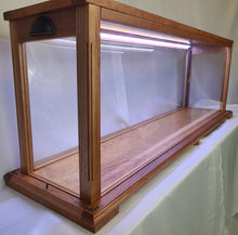 Load image into Gallery viewer, 1/200 Gneisenau Lighted Display Case left detail